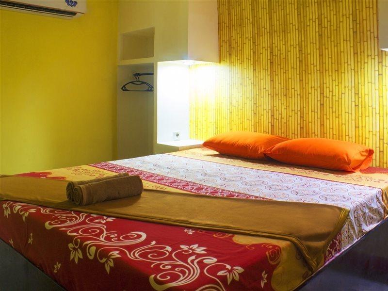 New Priok Indah Syariah Hotel ジャカルタ エクステリア 写真