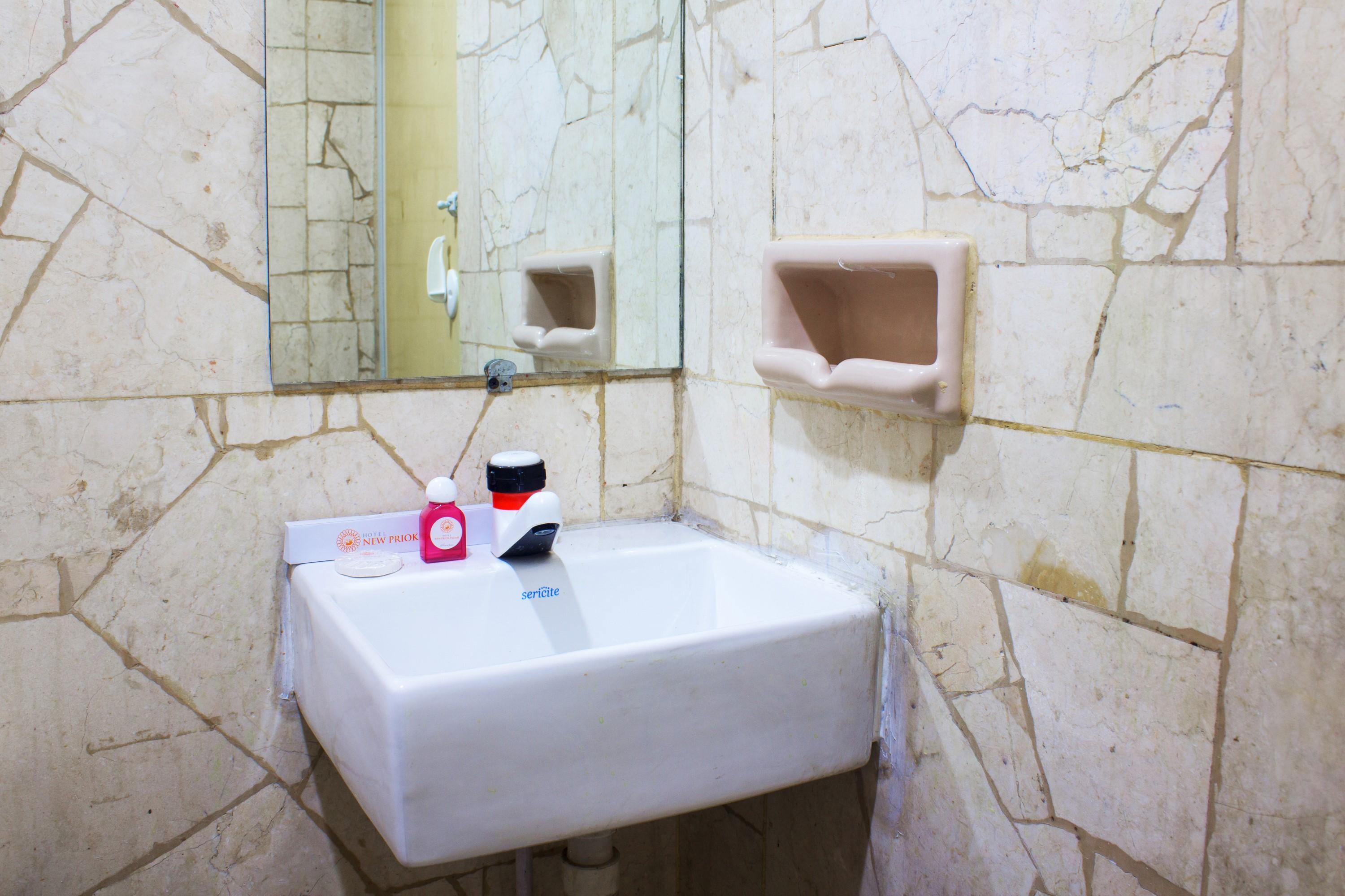 New Priok Indah Syariah Hotel ジャカルタ エクステリア 写真
